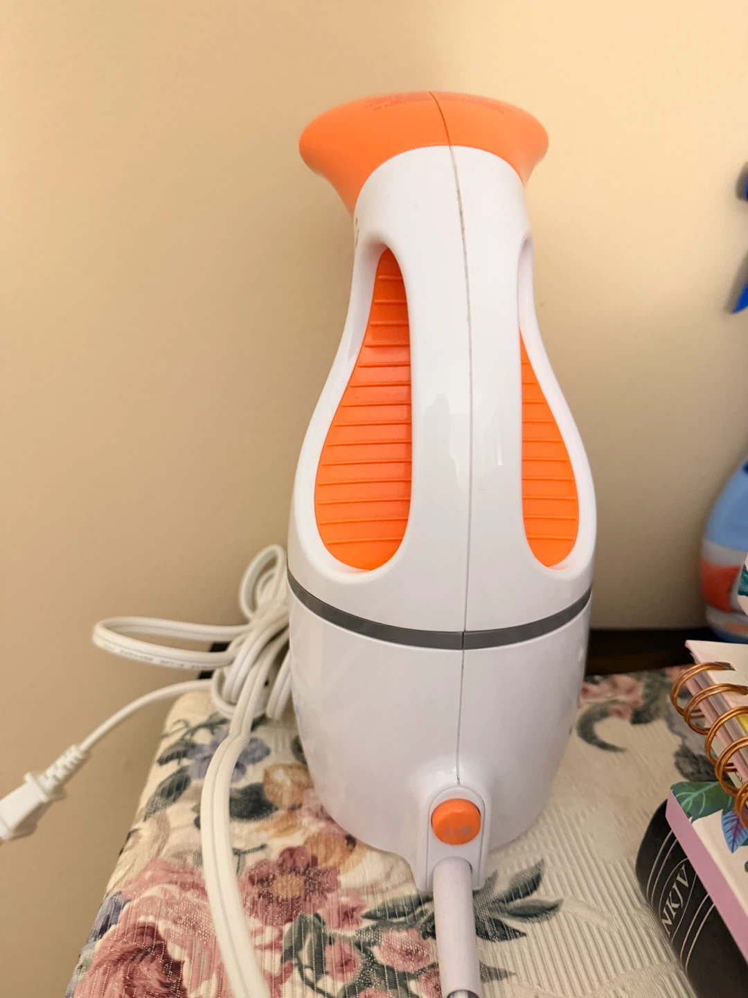 Conair Fabric Garment Steamer – Excellent Condition - photo 2