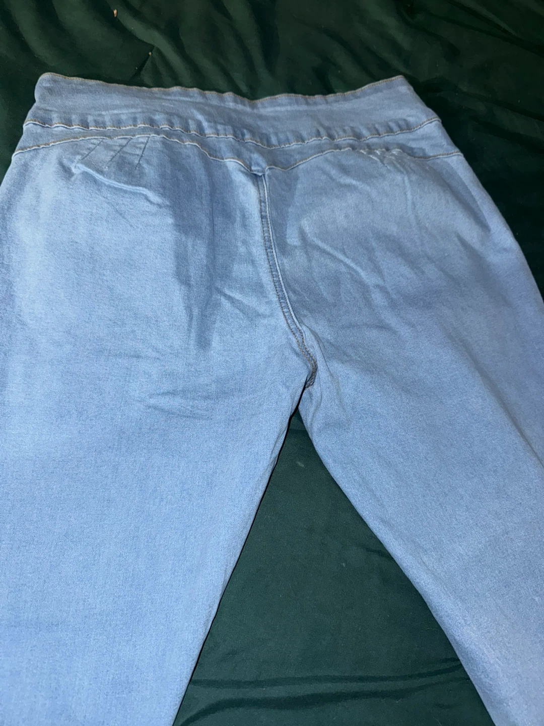 Light wash high-waisted jeans