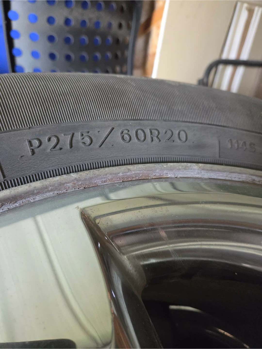P275/60R20 Tires - photo 2
