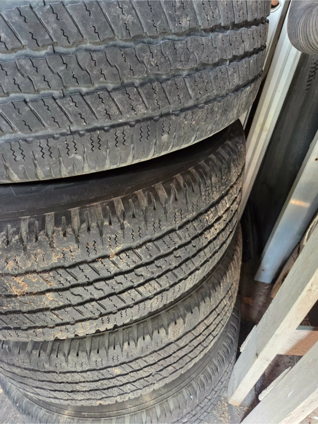 P275/60R20 Tires - photo 4