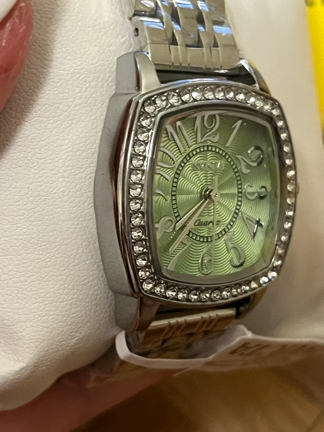 Invicta Wildflower 69362 Mint Green Crystal 31mm Watch NWT - photo 4