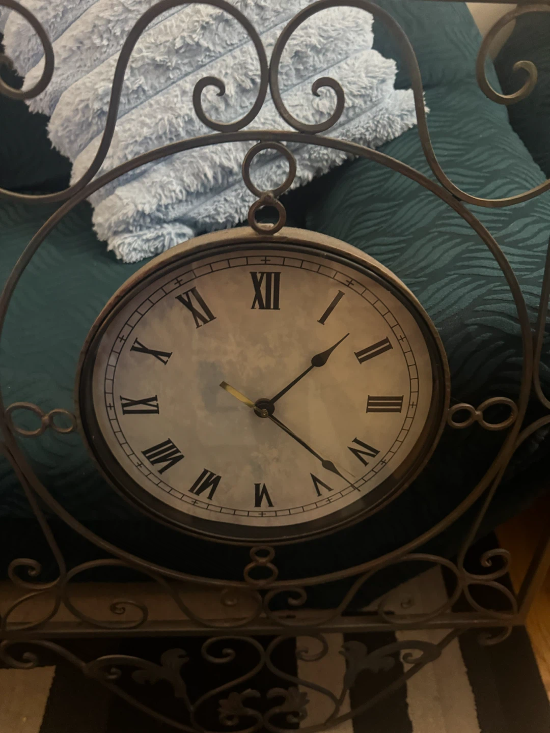 Vintage Style Decorative Metal Wall Clock - photo 2