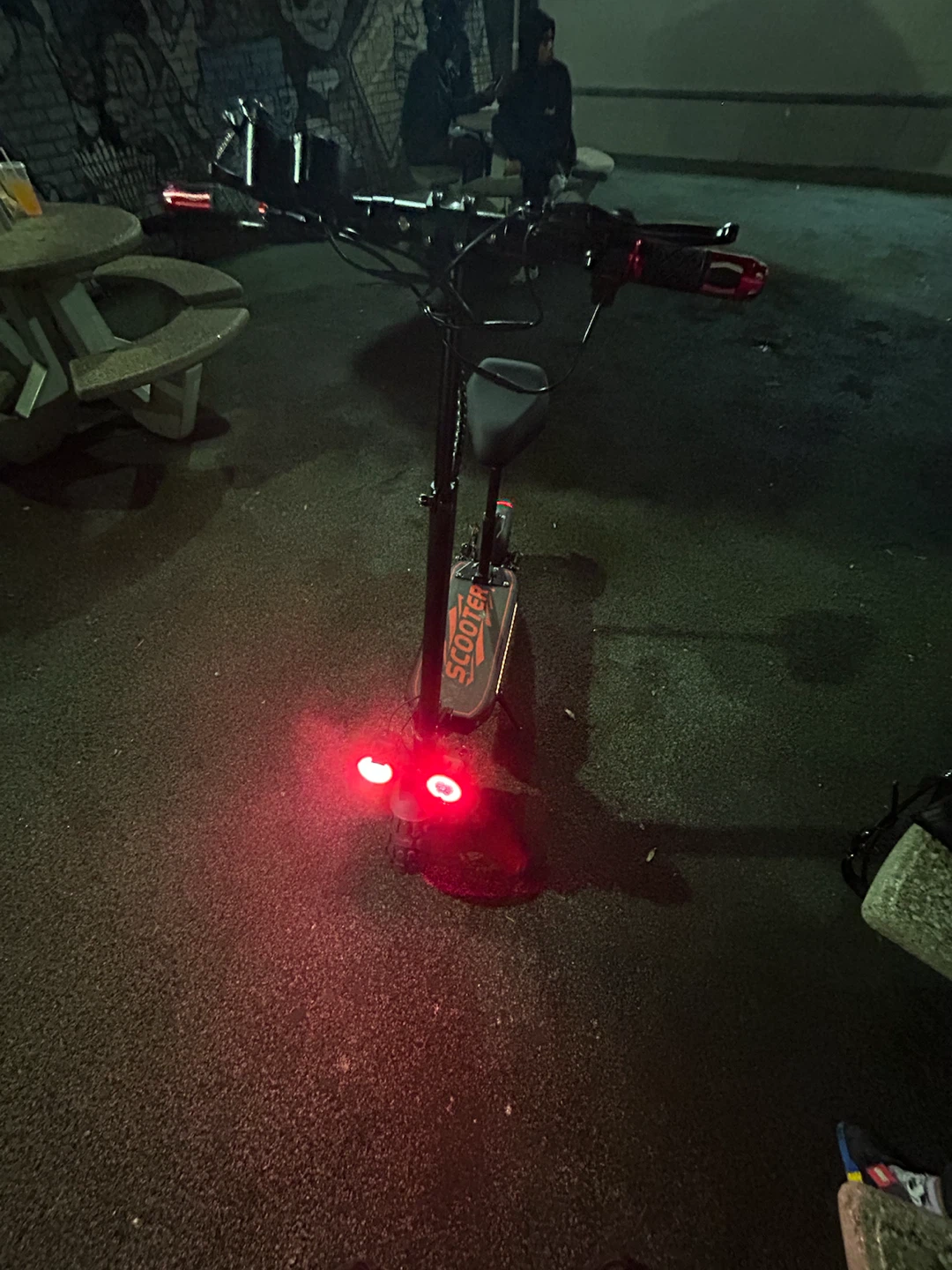 SCOOTER With Seat Red and Black. - photo 2