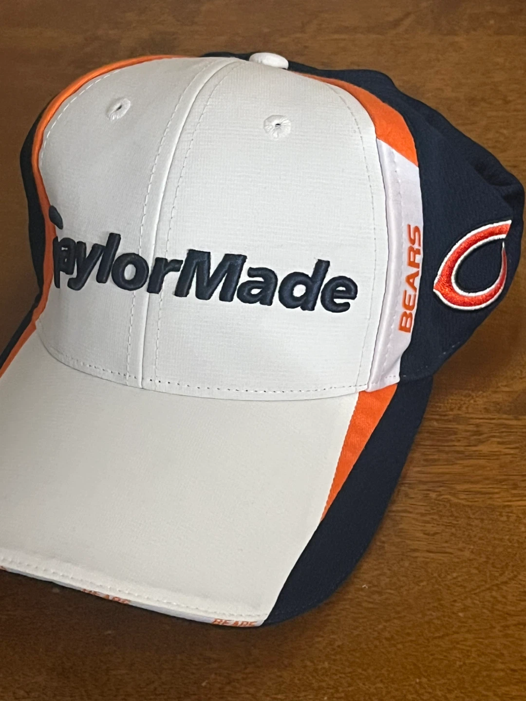 TaylorMade Chicago Bears Golf Hat