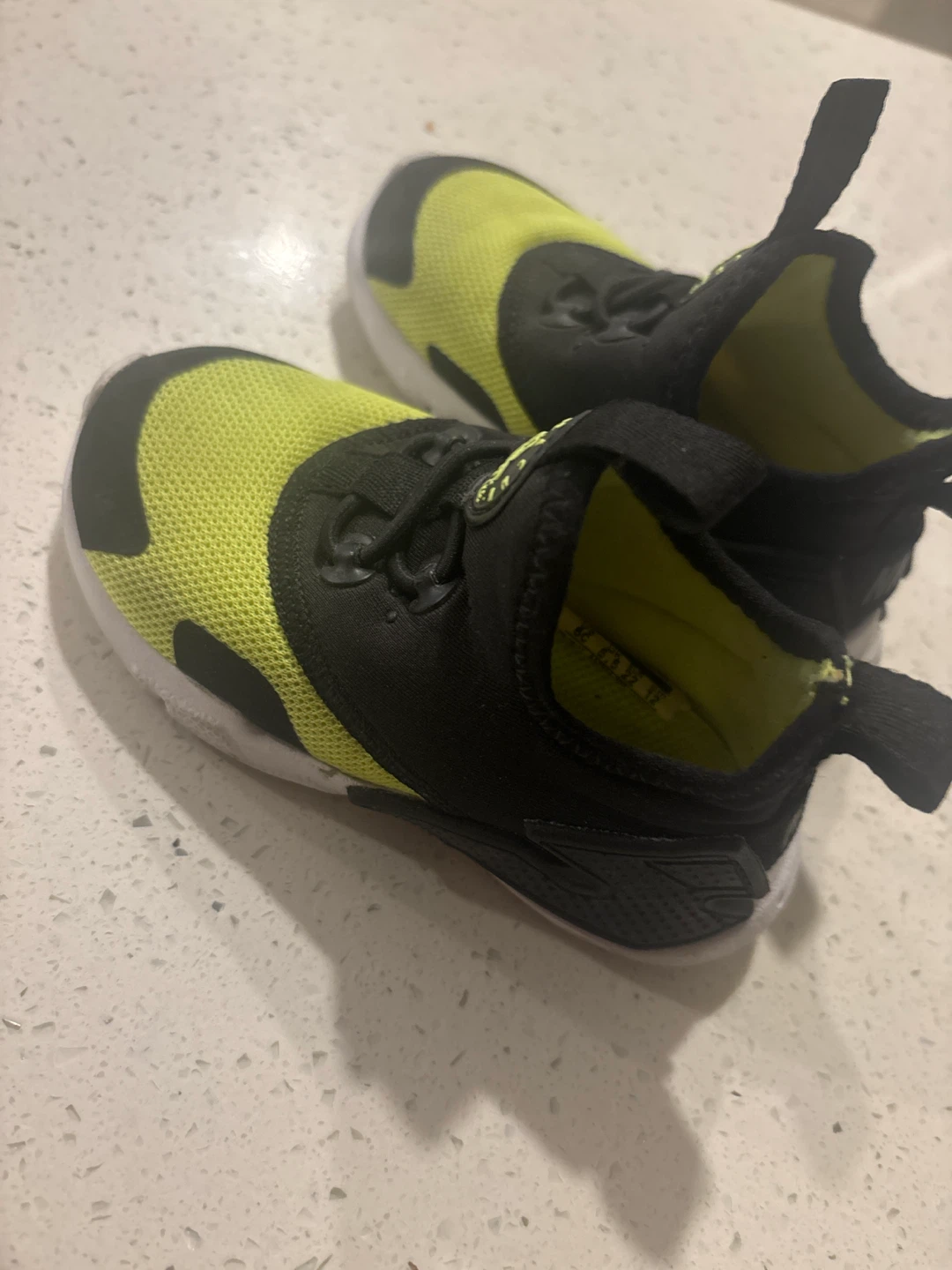 Nike Huarache Toddler Shoes Black/Neon Yellow - photo 4