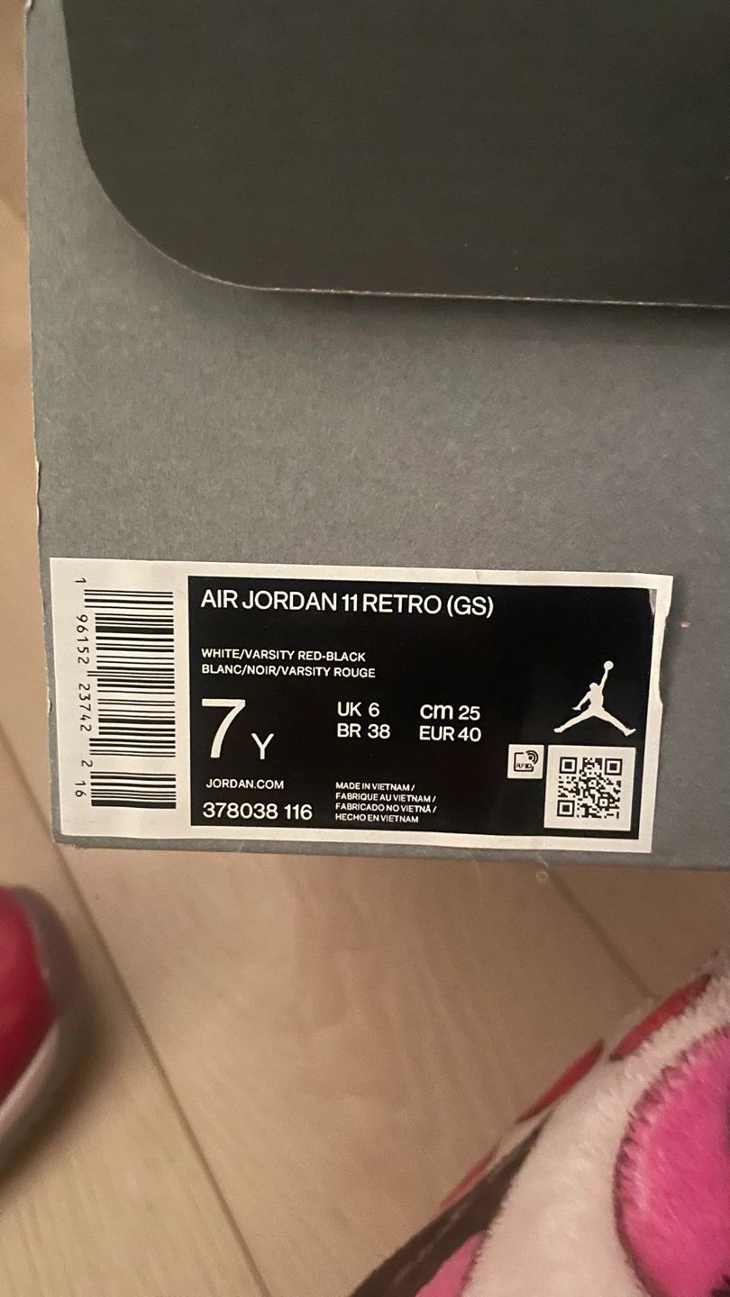 Air Jordan 11 Retro GS White/Varsity Red-Black - photo 4