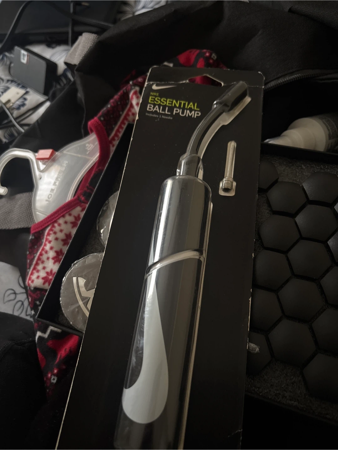 Nike Essential Ball Pump