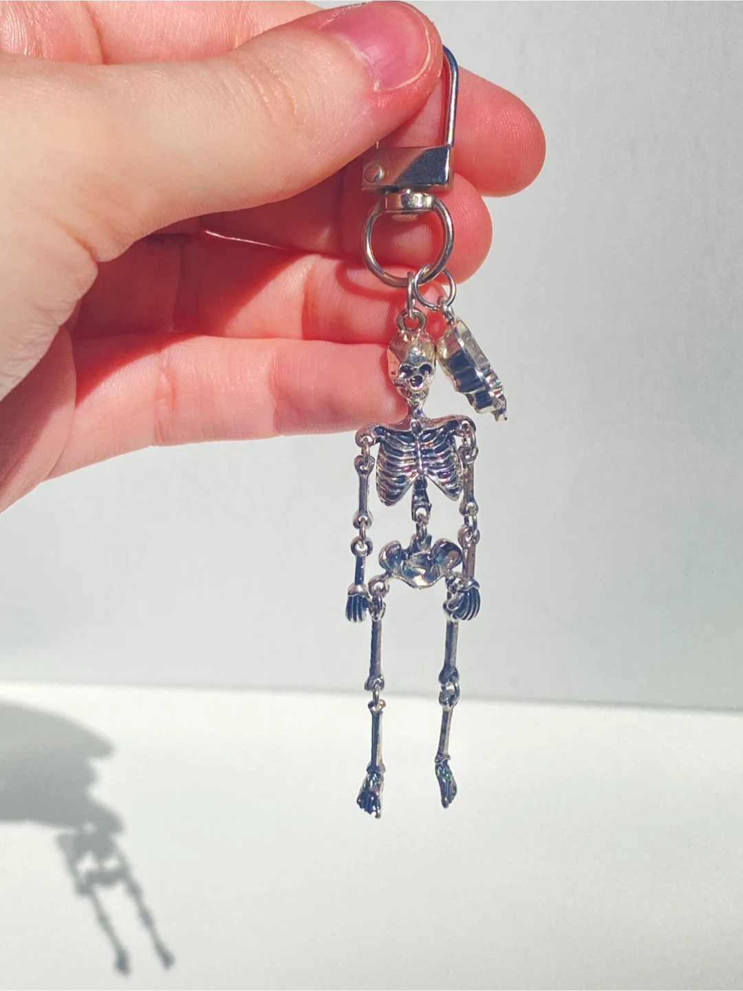 skeleton keychain - photo 2