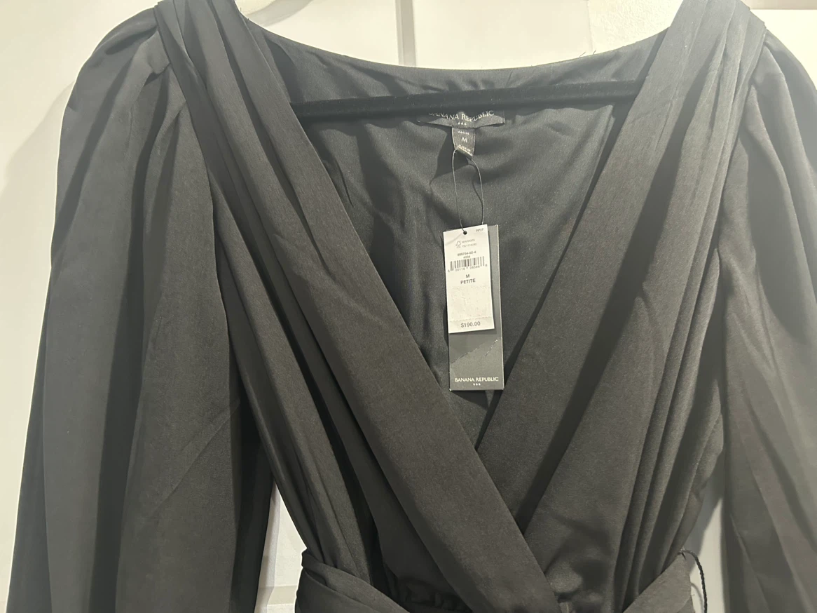 Banana Republic Black Midi Dress – NWT – Medium Petite - photo 4