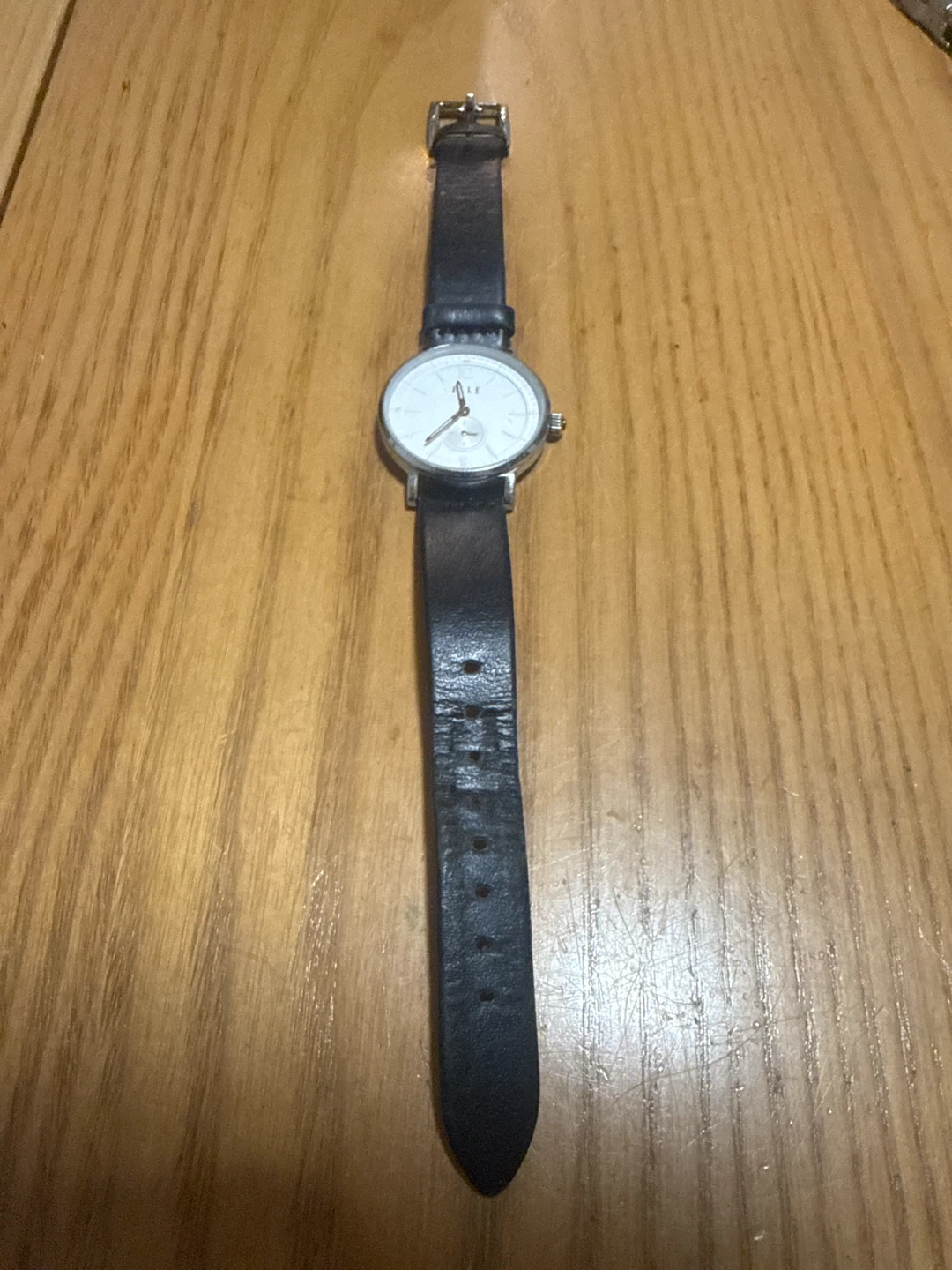 ELLE Women's Watch with Black Leather Strap - photo 2