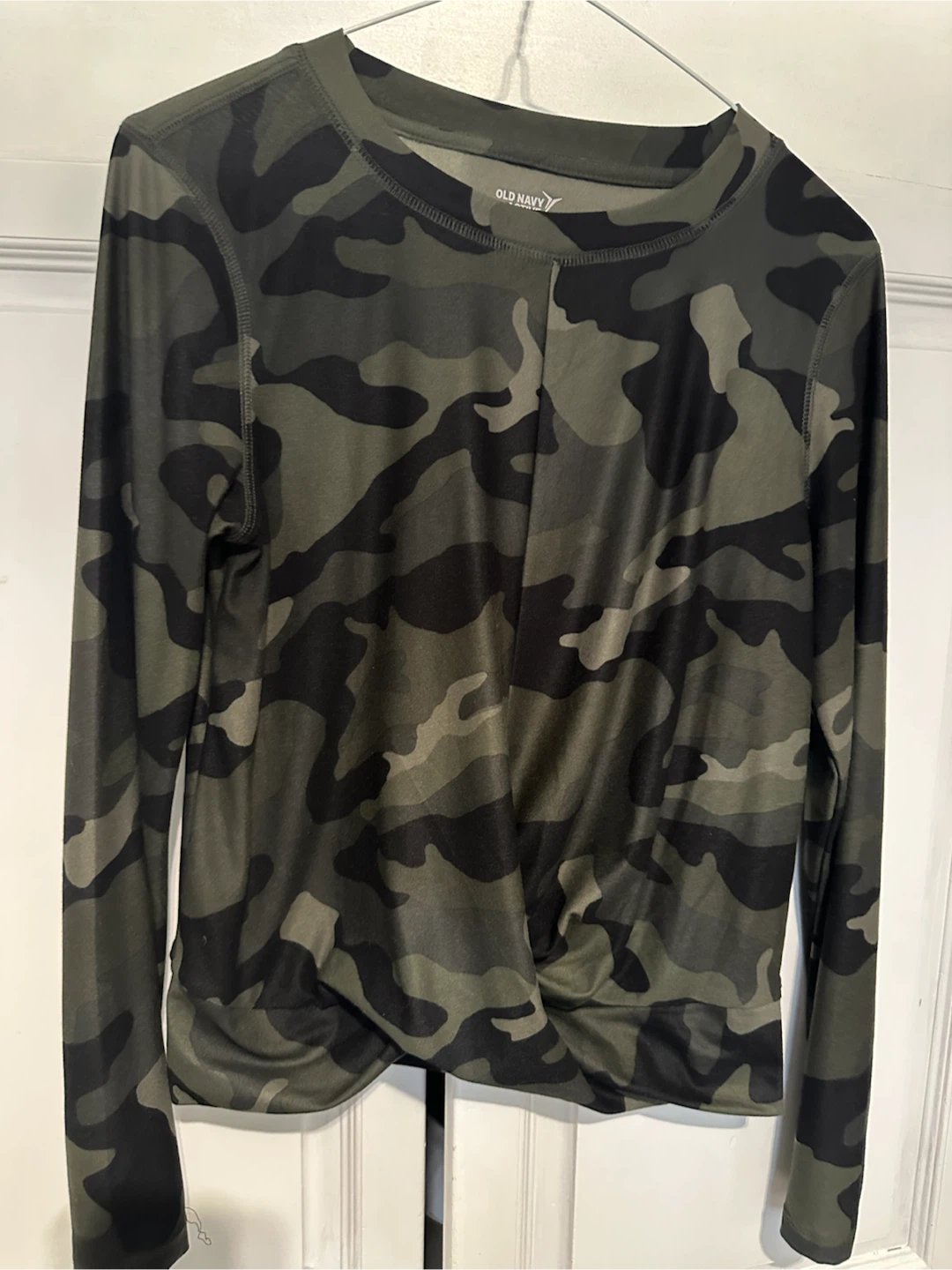 Old Navy Active Camo Long Sleeve Top - photo 4