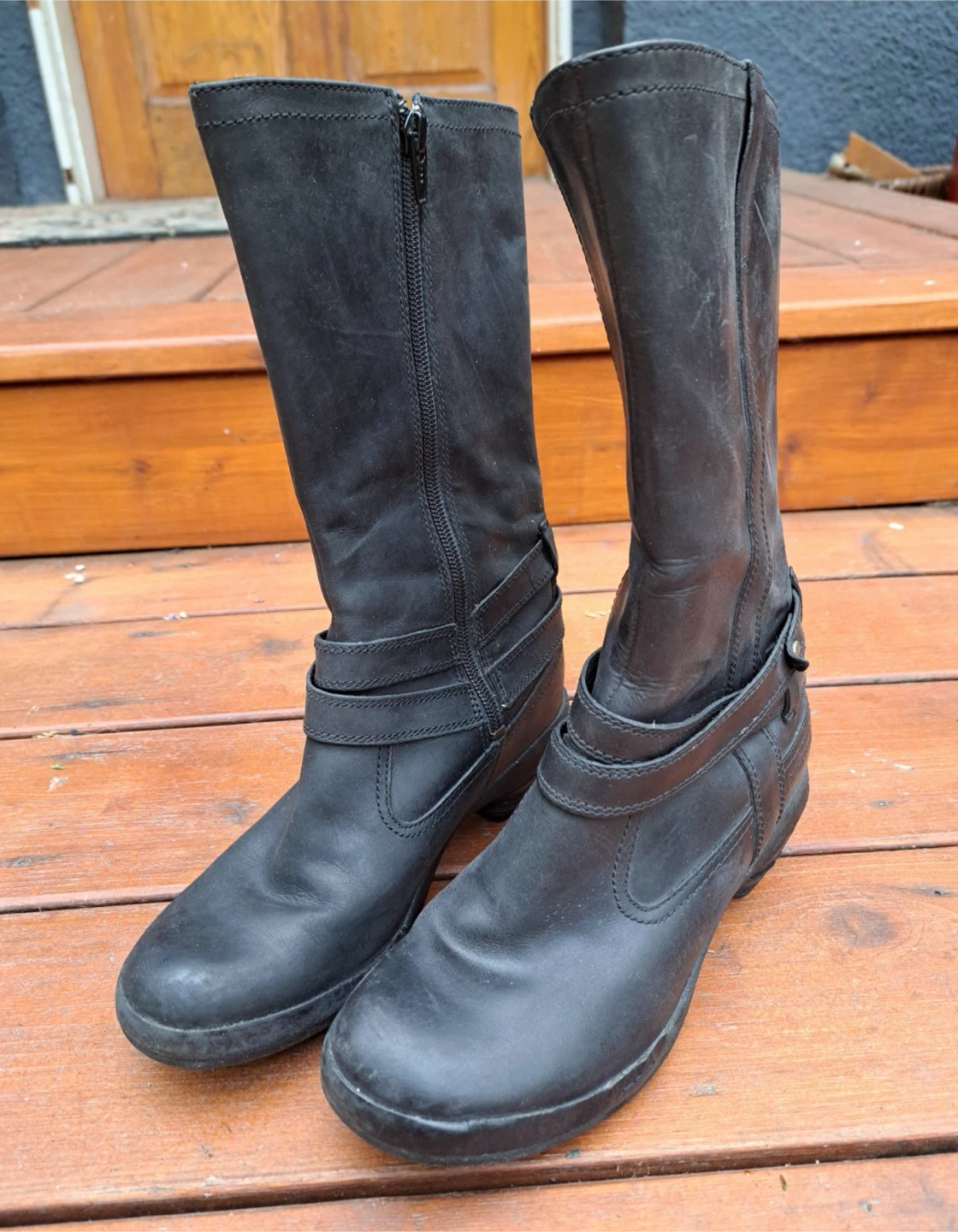 Merrell Women's Black Boots Size 7 - photo 4