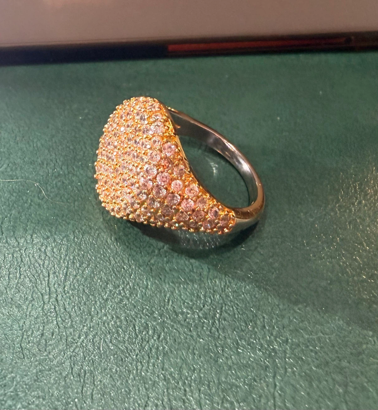 Gold-tone pavé statement ring - photo 5