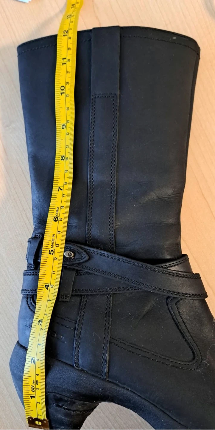 Merrell Women's Black Boots Size 7 - photo 5