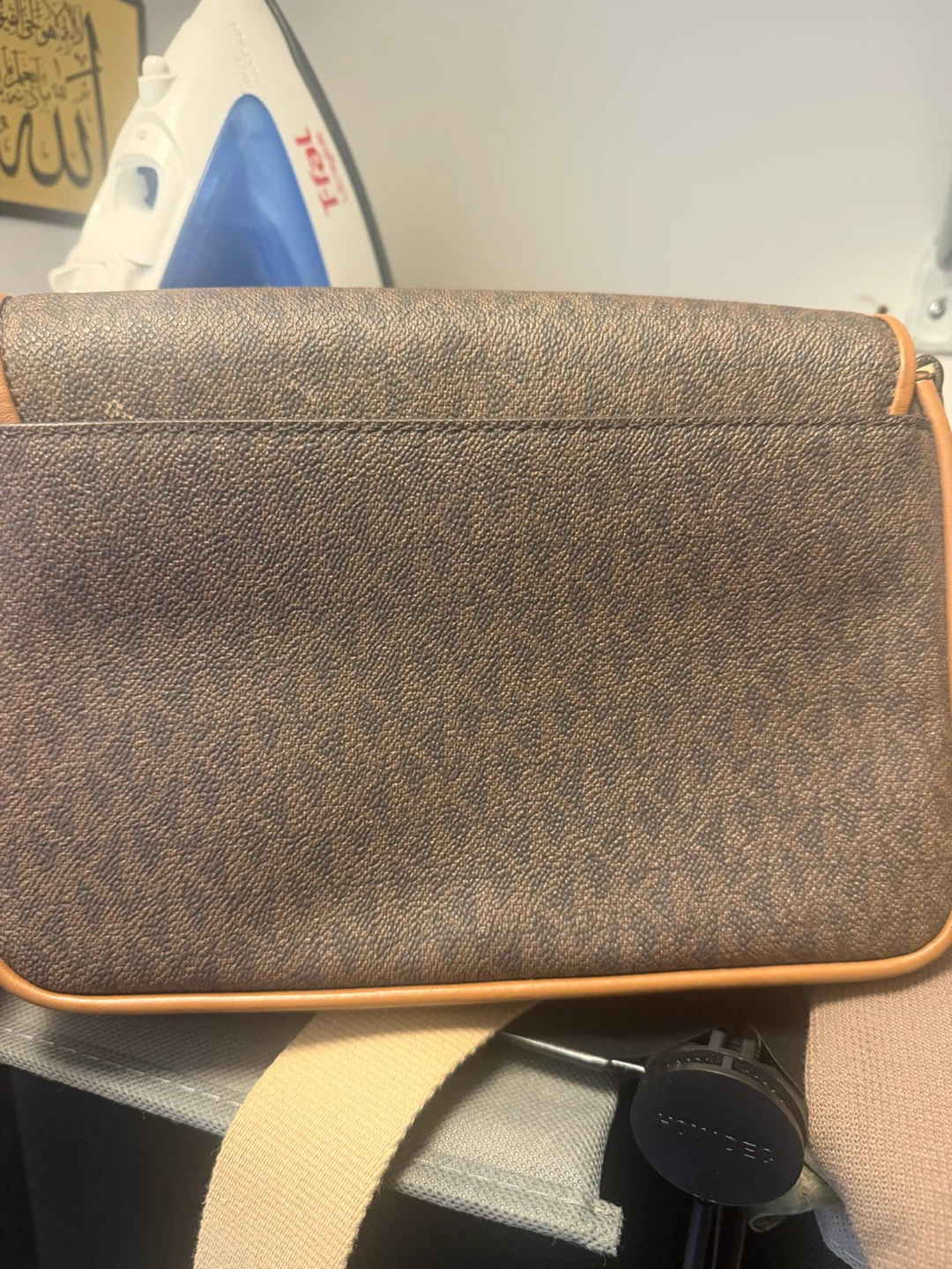 Michael Kors Signature Logo Crossbody Bag - photo 4