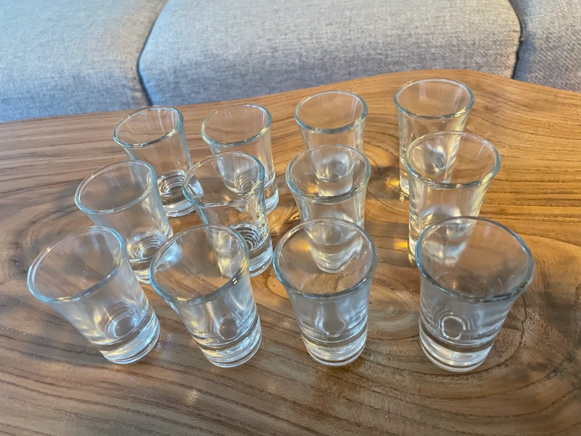 Set of 12 Clear Glass Shot Glasses - photo 3
