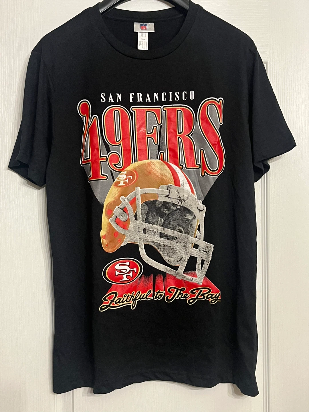 San Francisco 49ers NFL T-Shirt Men’s Medium