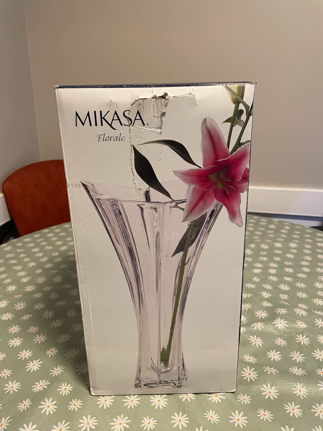 Mikasa Florale Vase 14 inch - photo 3
