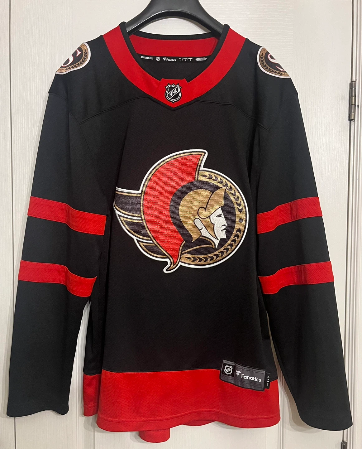 Ottawa Senators Fanatics Jersey • Men’s Size Large