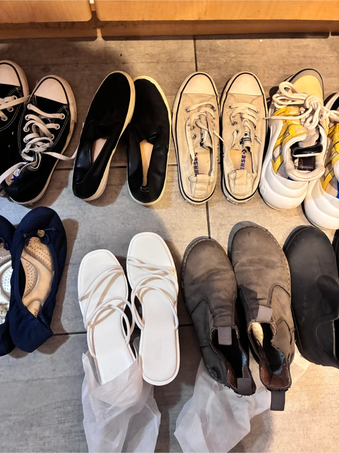 Free shoes - photo 4