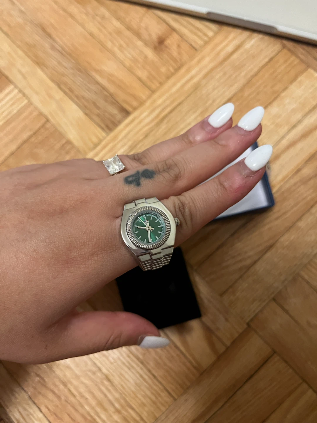 Montres Prestige X Invicta Green Mini Ring Watch NWT - photo 4