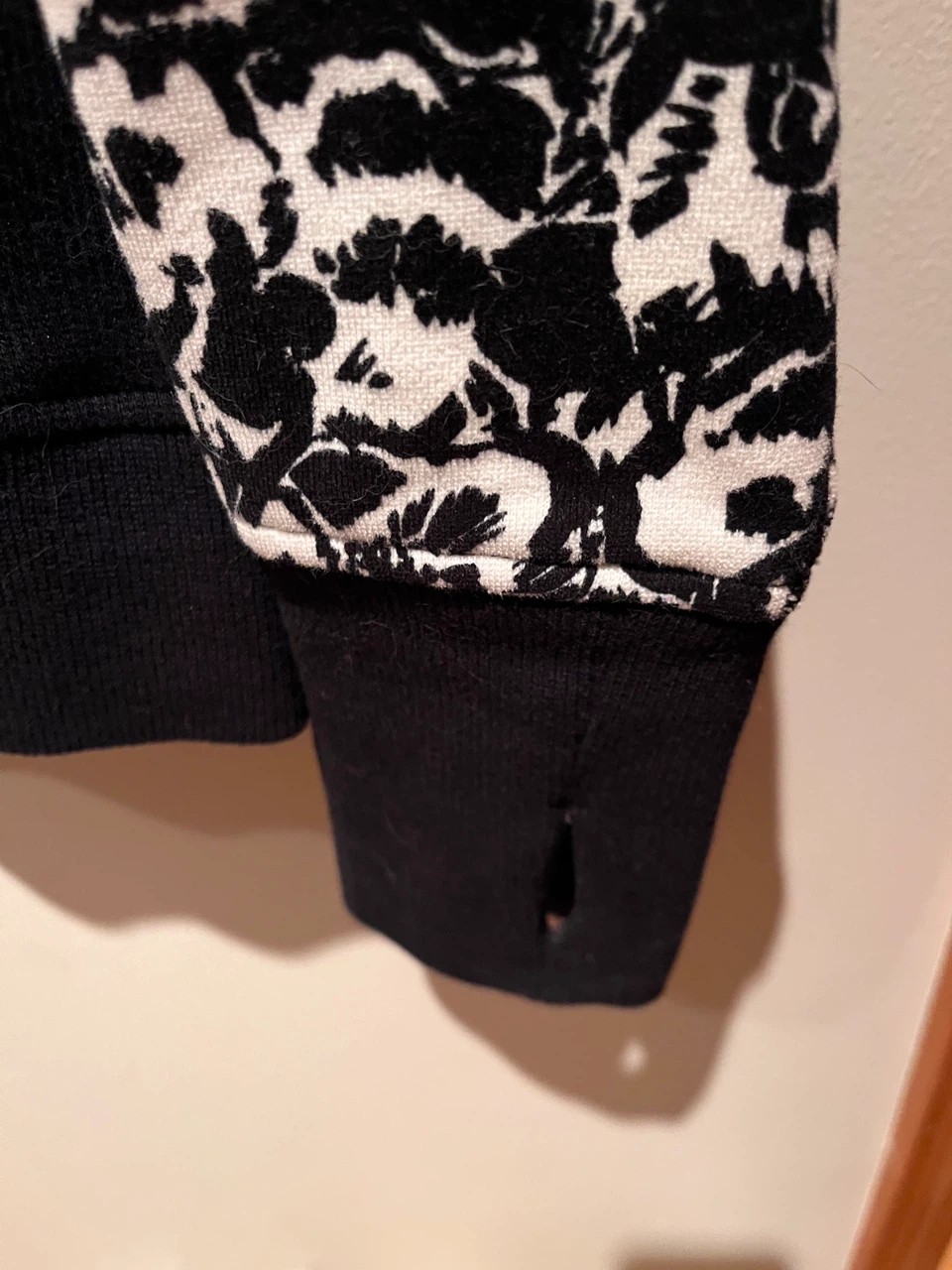 Lululemon Women's Full-Zip Hoodie Size 10 - photo 4