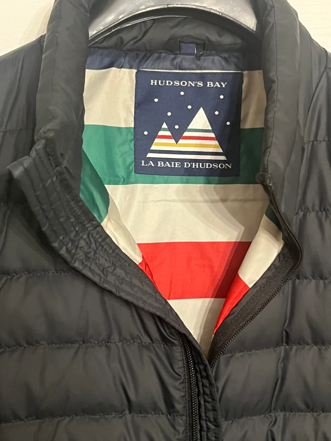 Hudson's Bay Puffer Vest • Men’s XL - photo 2