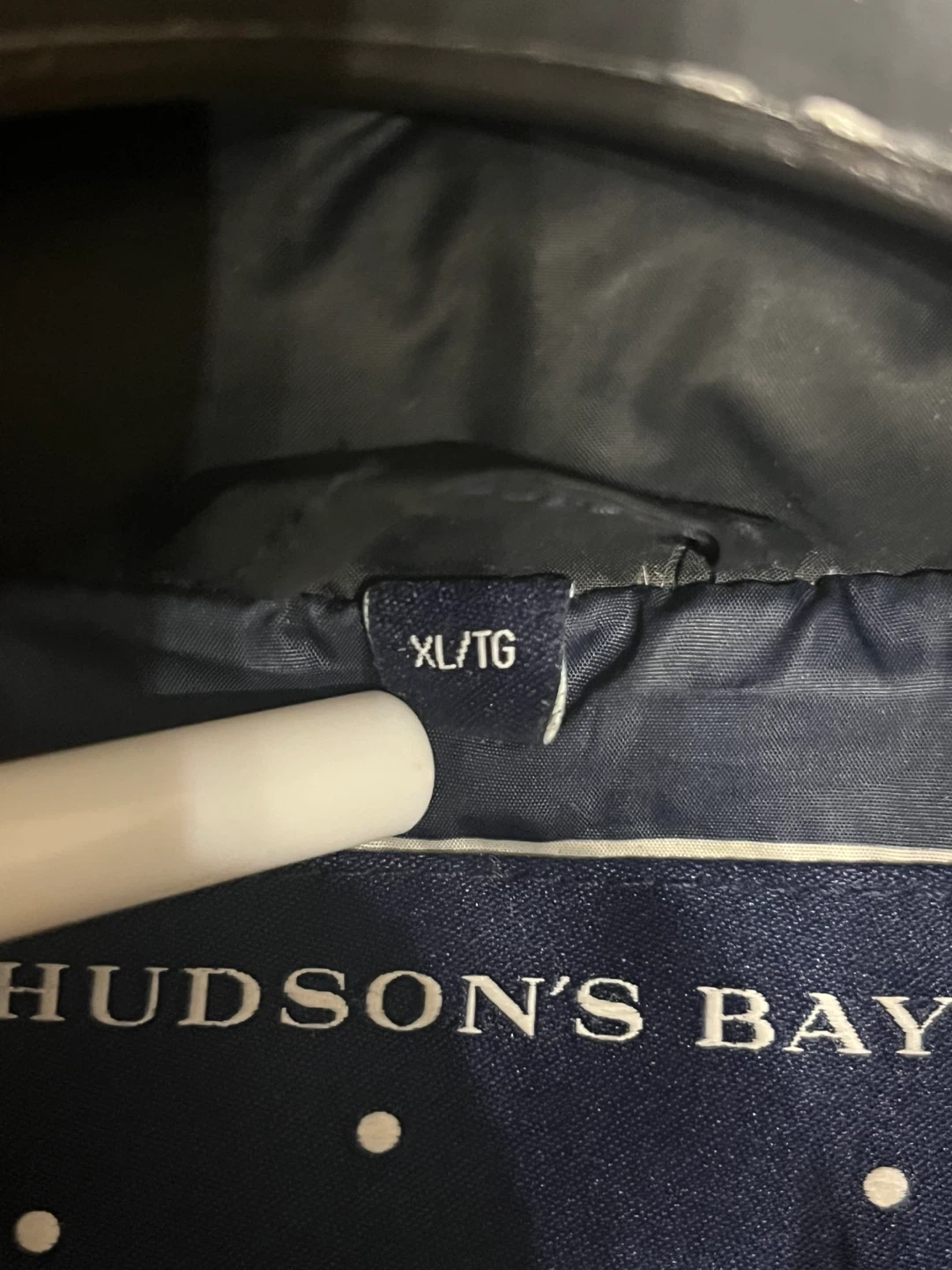 Hudson's Bay Puffer Vest • Men’s XL - photo 3