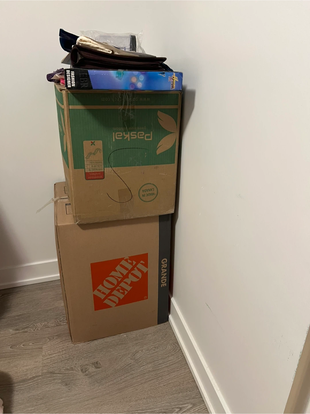 10 and more Assorted Moving Boxes - photo 2