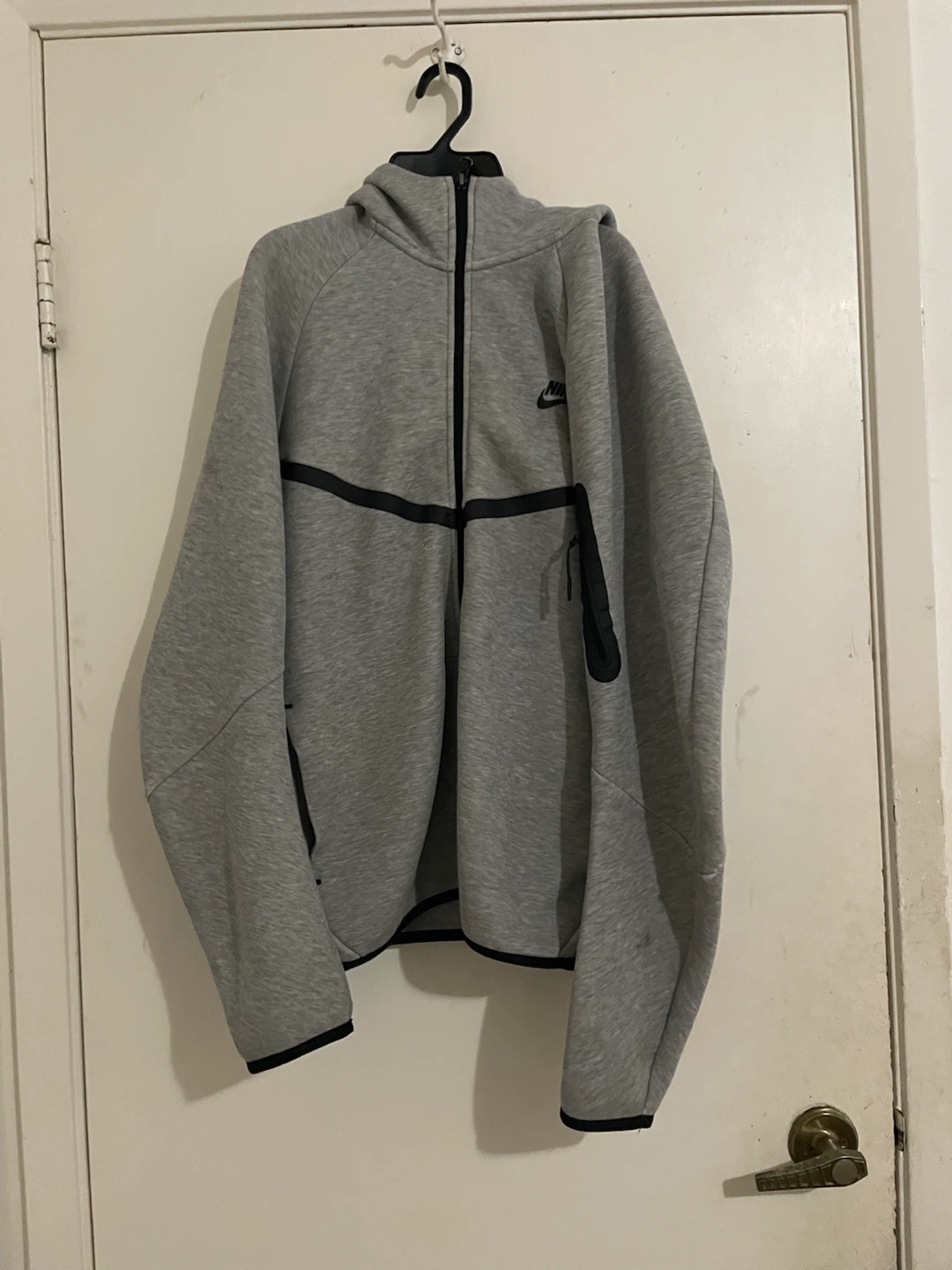 Nike Tech Fleece Full-Zip Hoodie - Grey - Medium