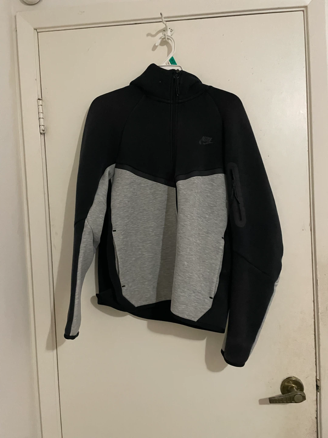 Nike Tech Fleece Full-Zip Hoodie