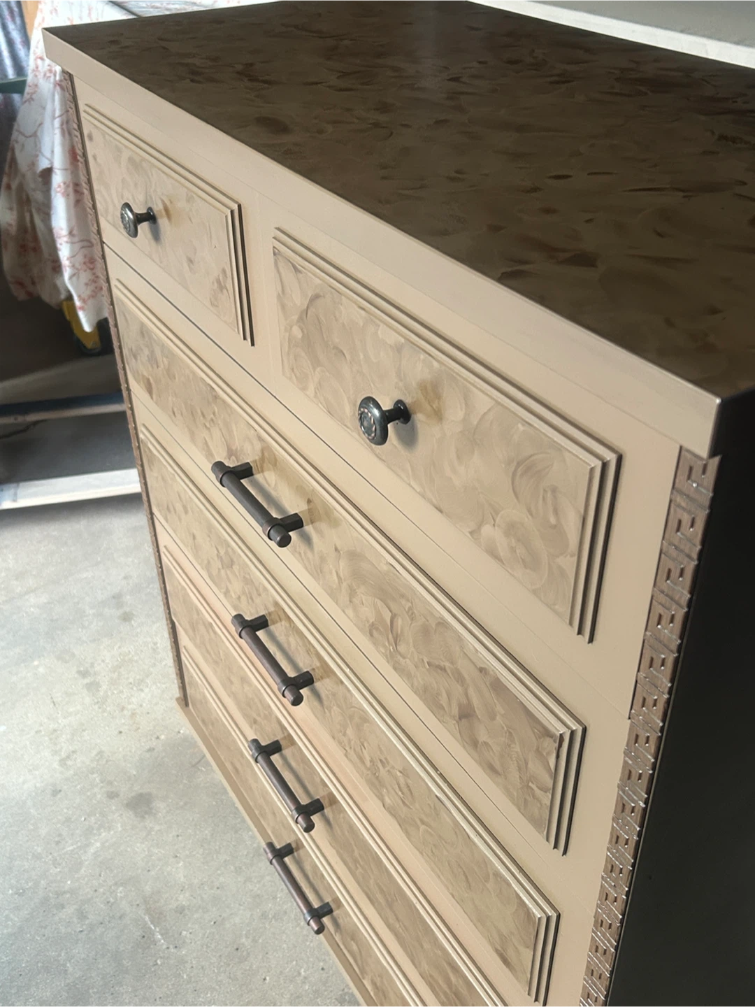 💕Custom Burl Finish Vintage Dresser - photo 2