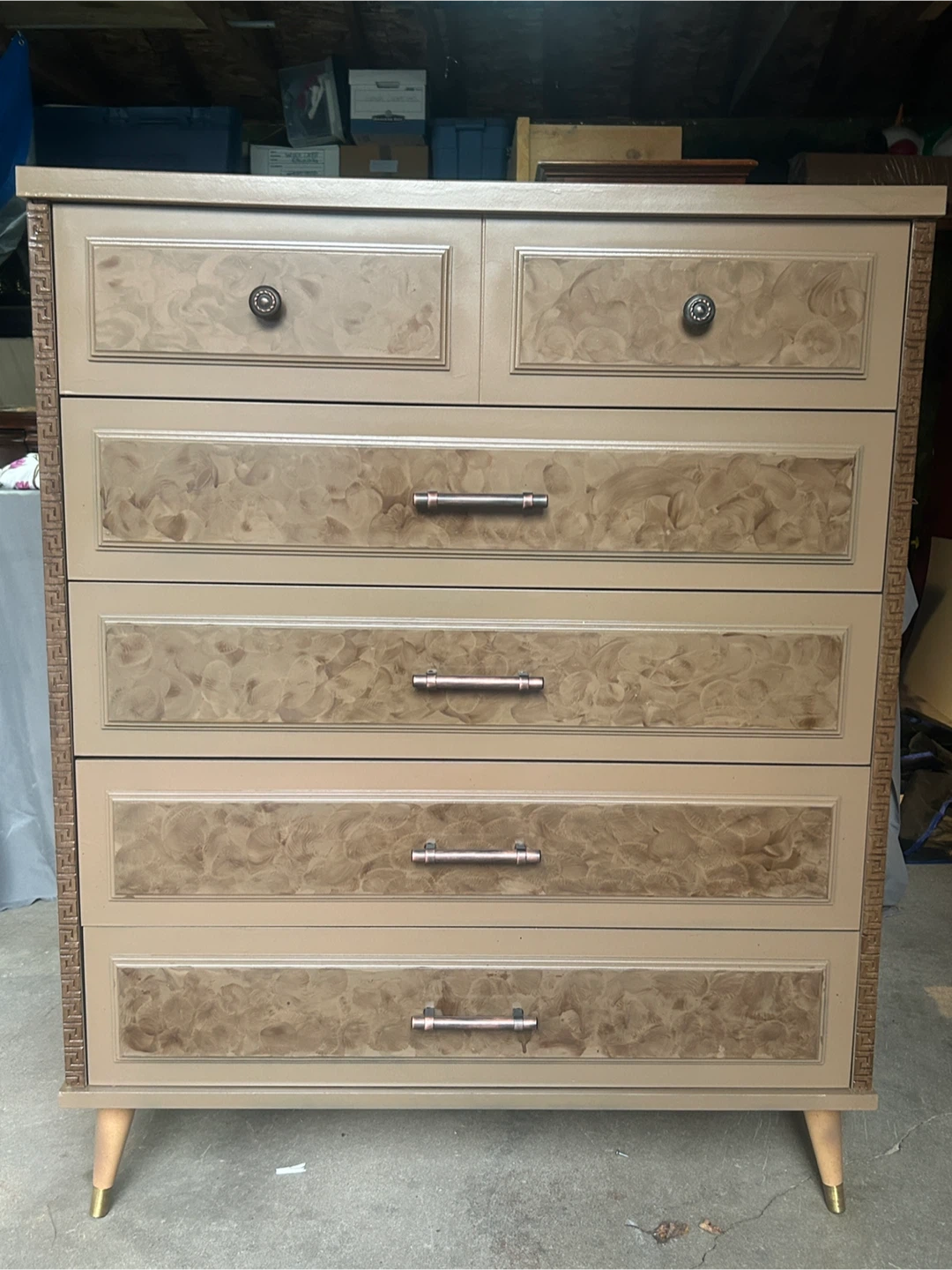 💕Custom Burl Finish Vintage Dresser - photo 5