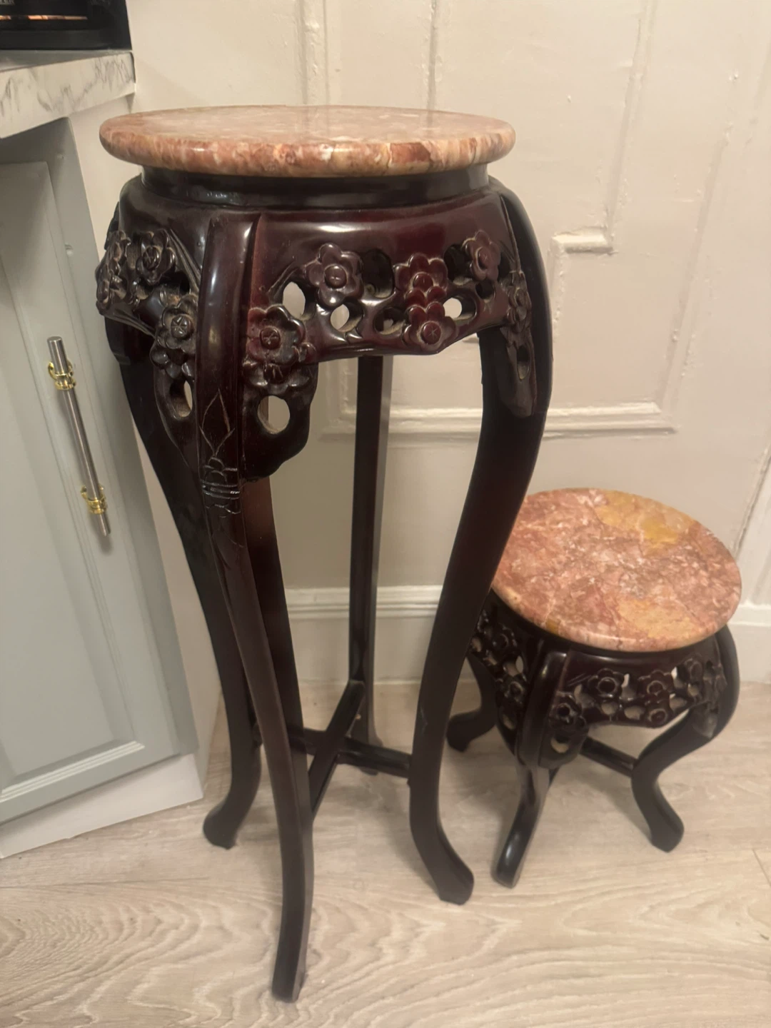 Set of two Chinese rosewood marble top plant stands - photo 2