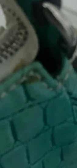 guess y2k vintage white and teal shoulder bag - photo 3