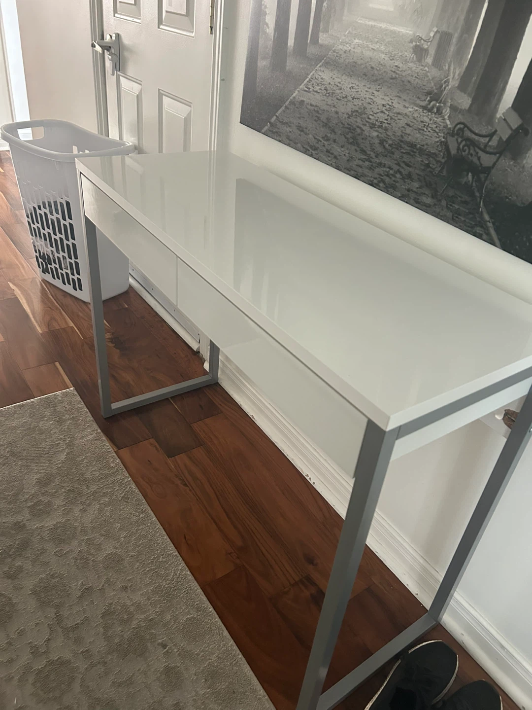 White Gloss Desk with Two Drawers - photo 2