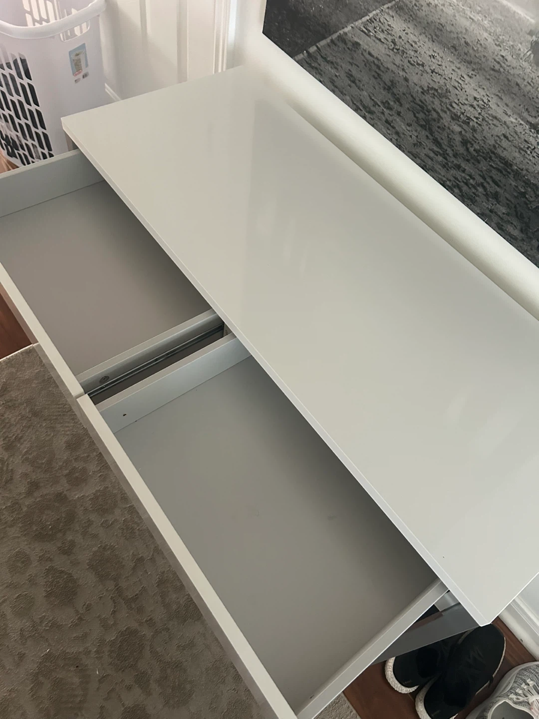 White Gloss Desk with Two Drawers - photo 5