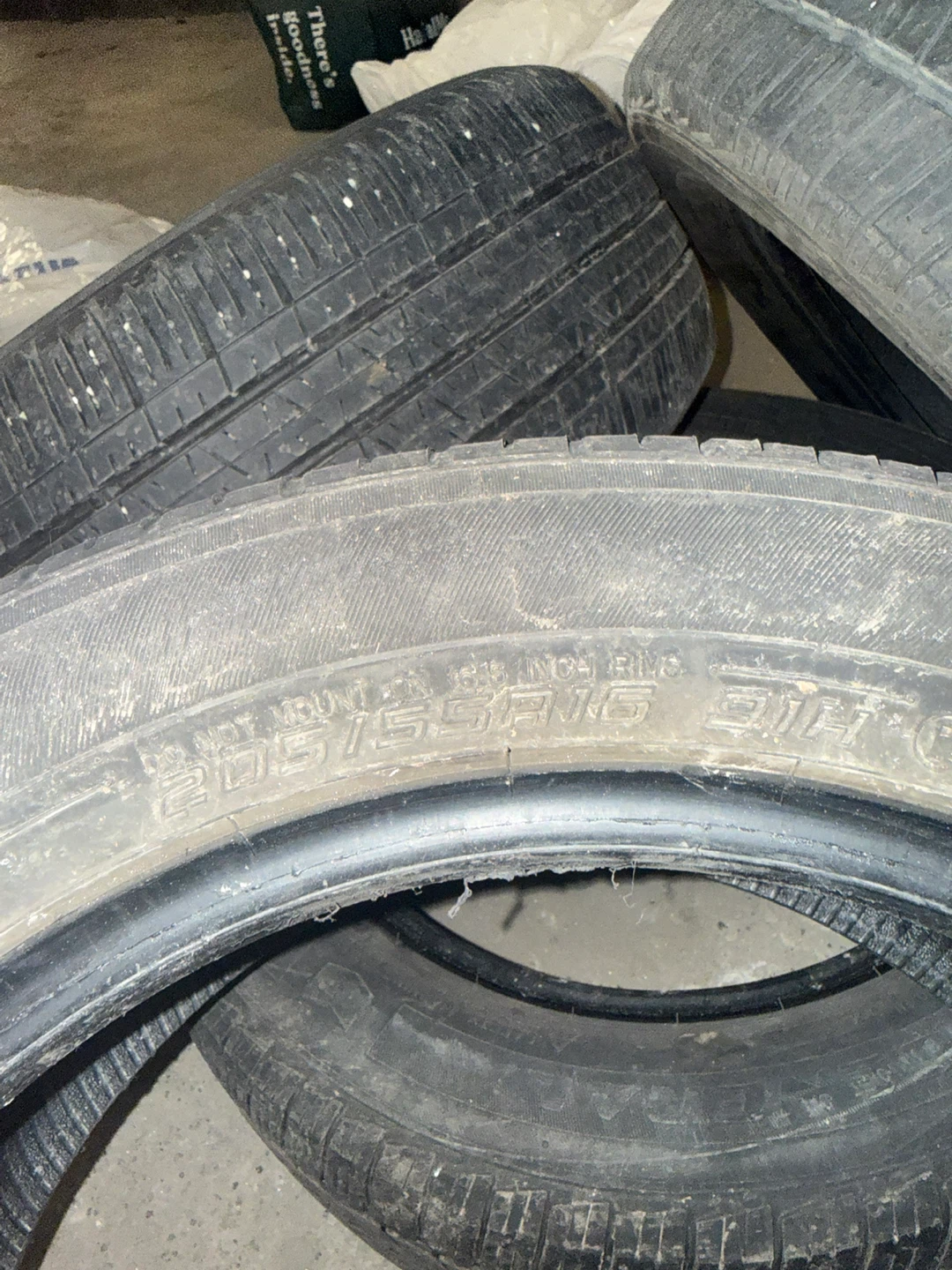 4 Dunlop Enasave Tires 205/55R16 - photo 3