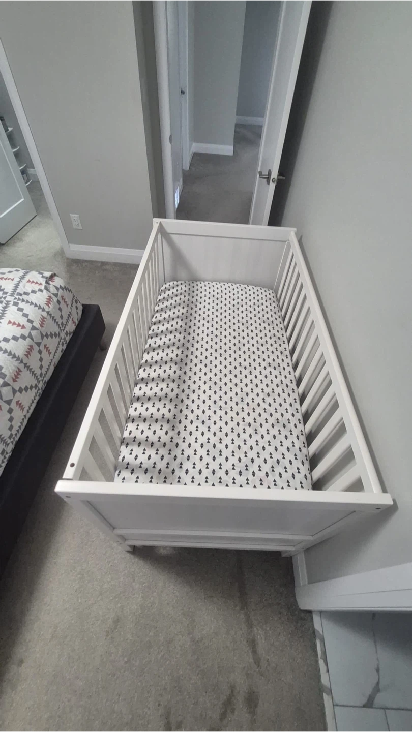 IKEA Crib - photo 4