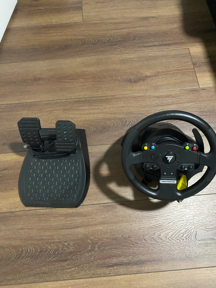 Thrustmaster TMX steering wheel