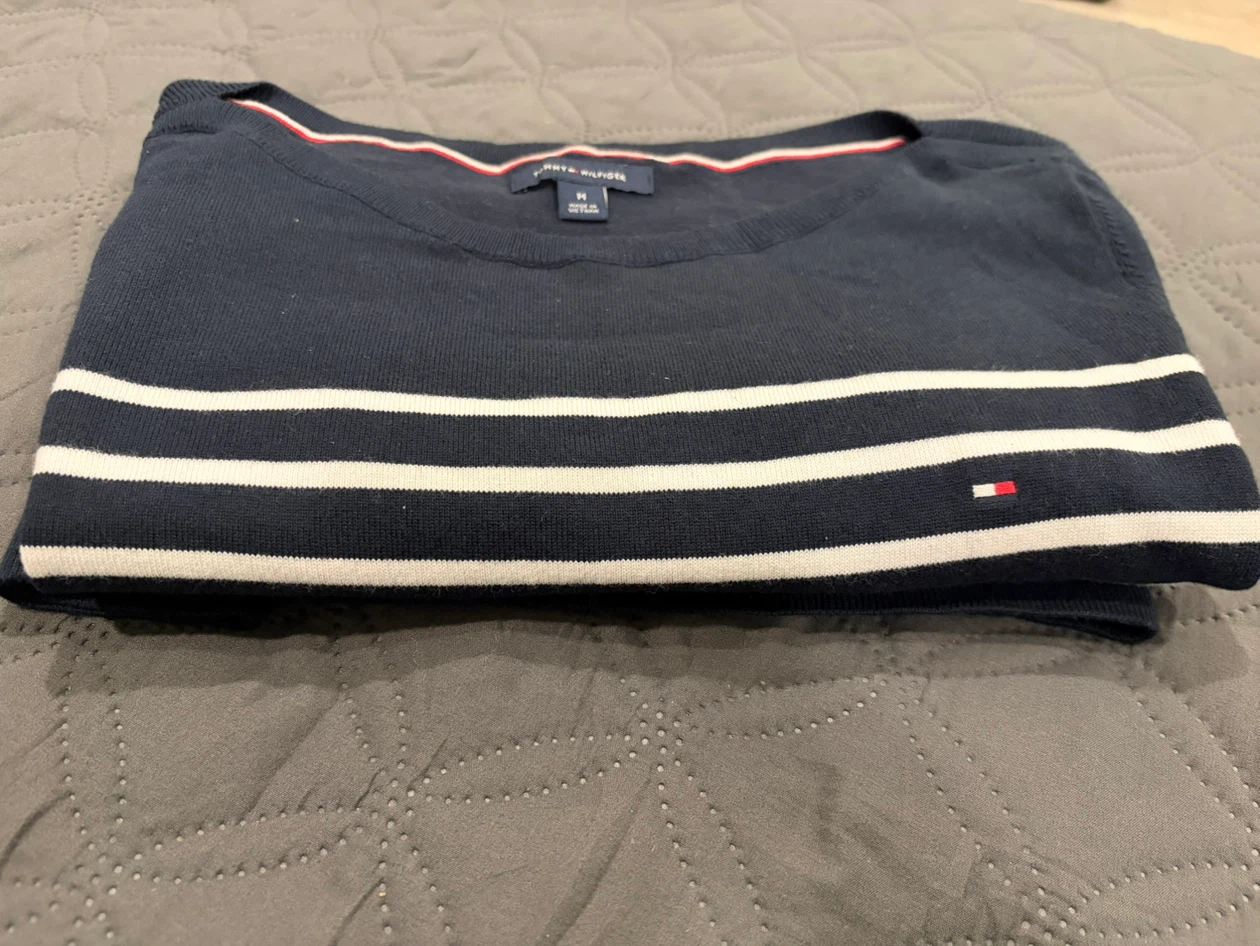 Tommy Hilfiger Striped Sweater – Size M - Navy Blue - photo 2