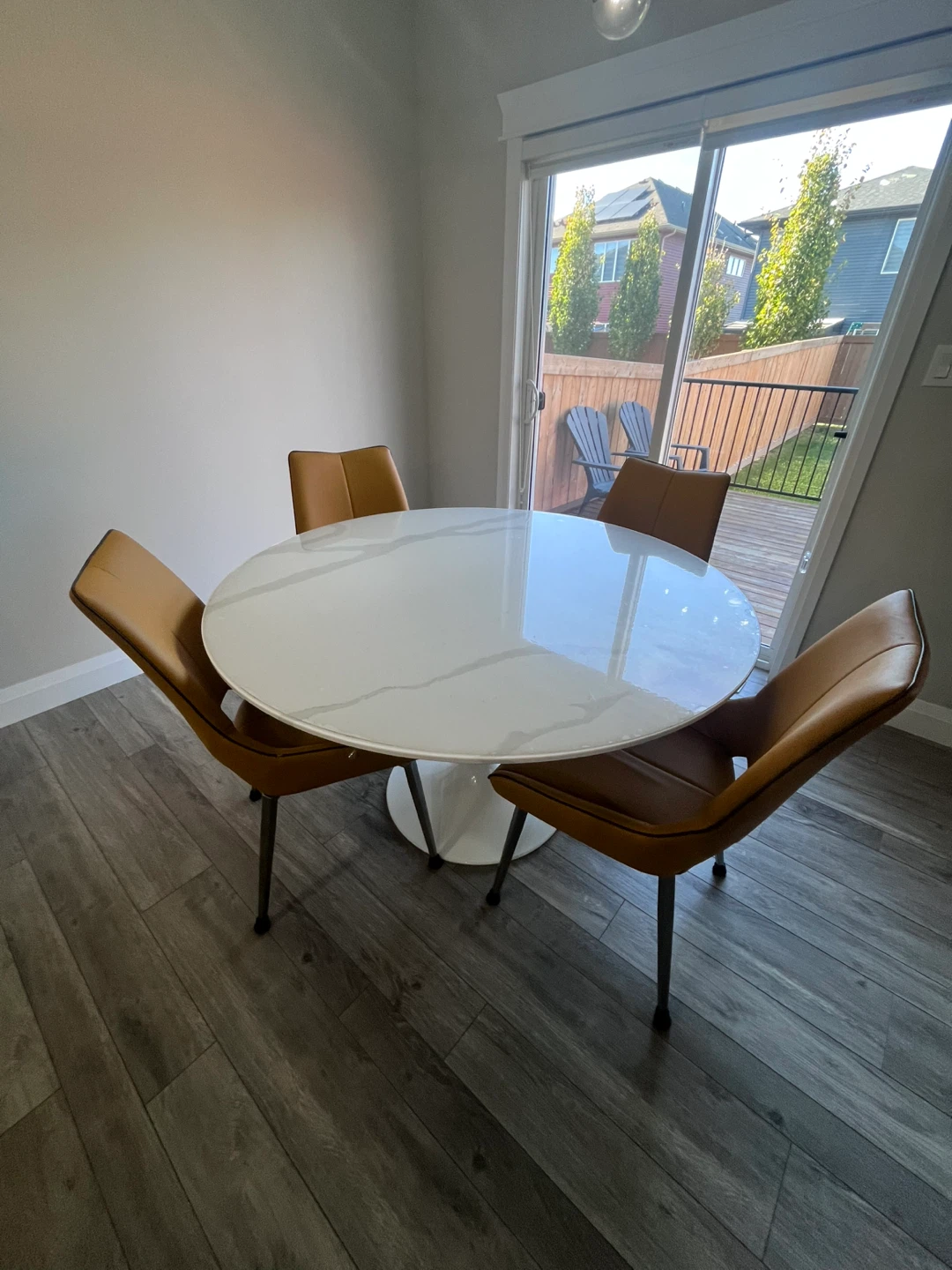 Round White Marble-Dining Table - photo 4