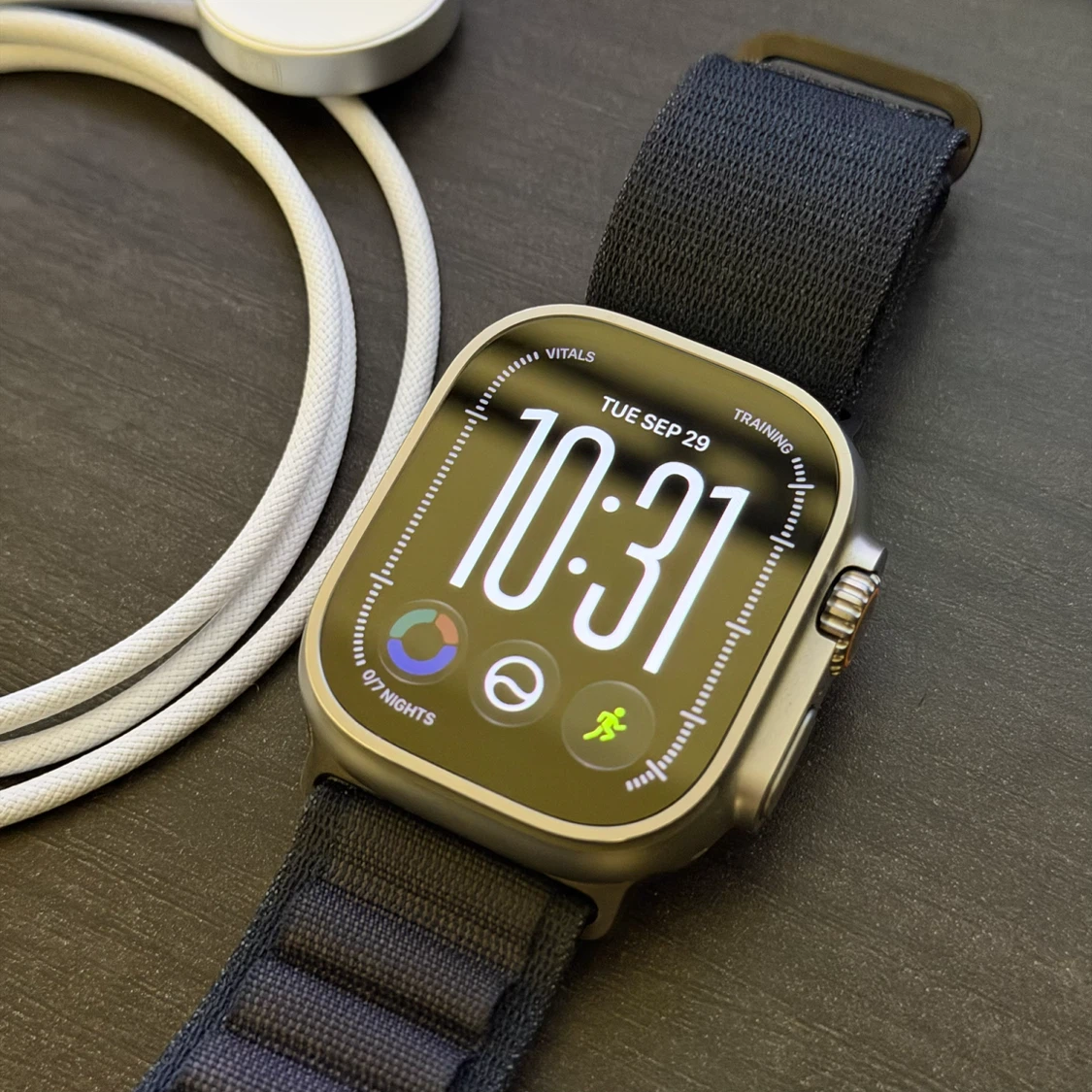 Apple Watch Ultra 2 49MM - LTE+GPS - photo 2