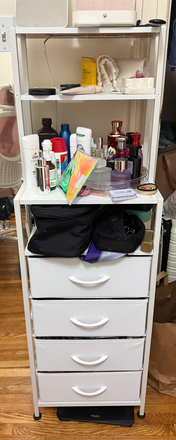 White nightstand with drawers - photo 2