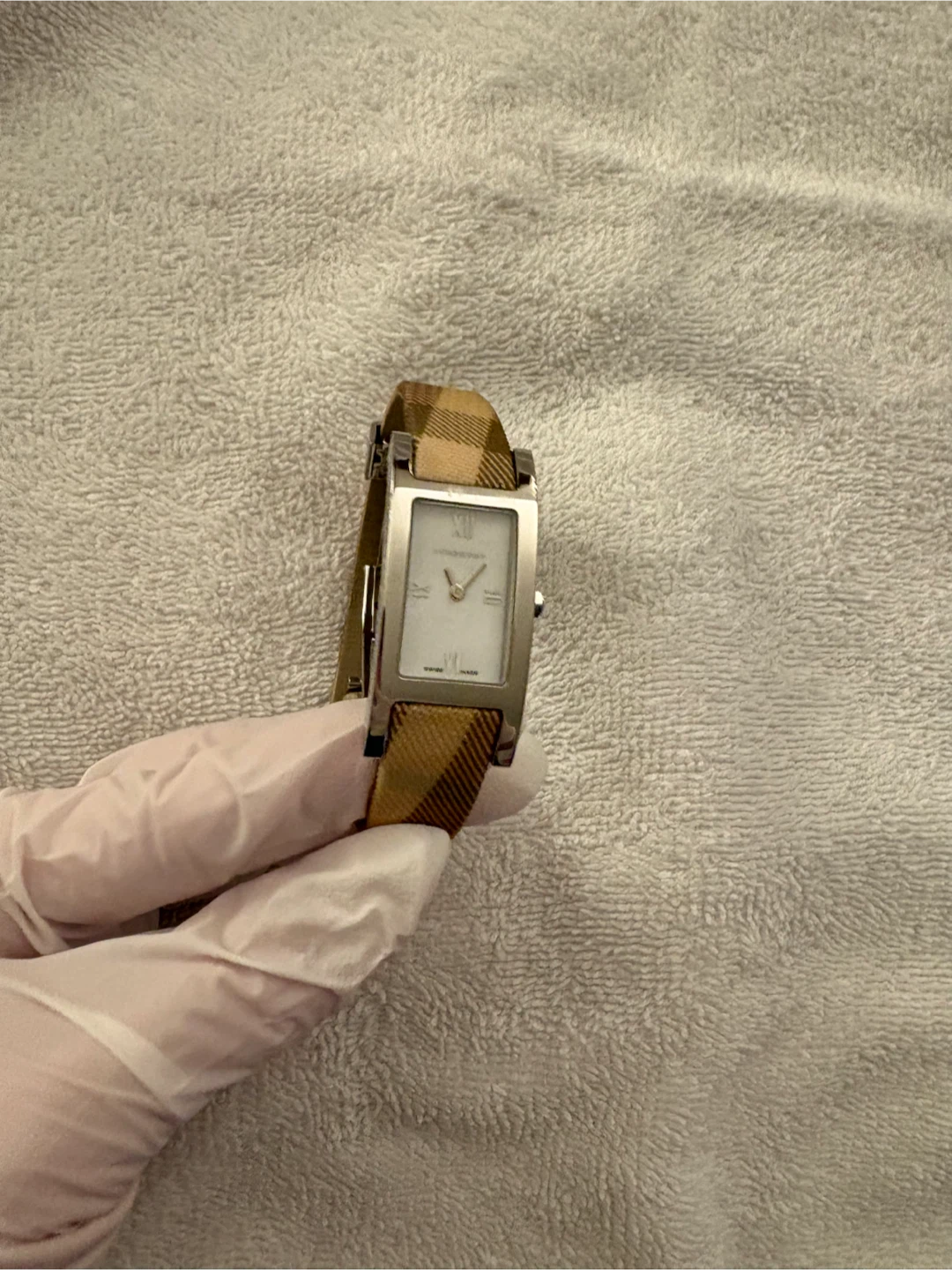 Burberry BU1024 Swiss Made Watch - photo 2