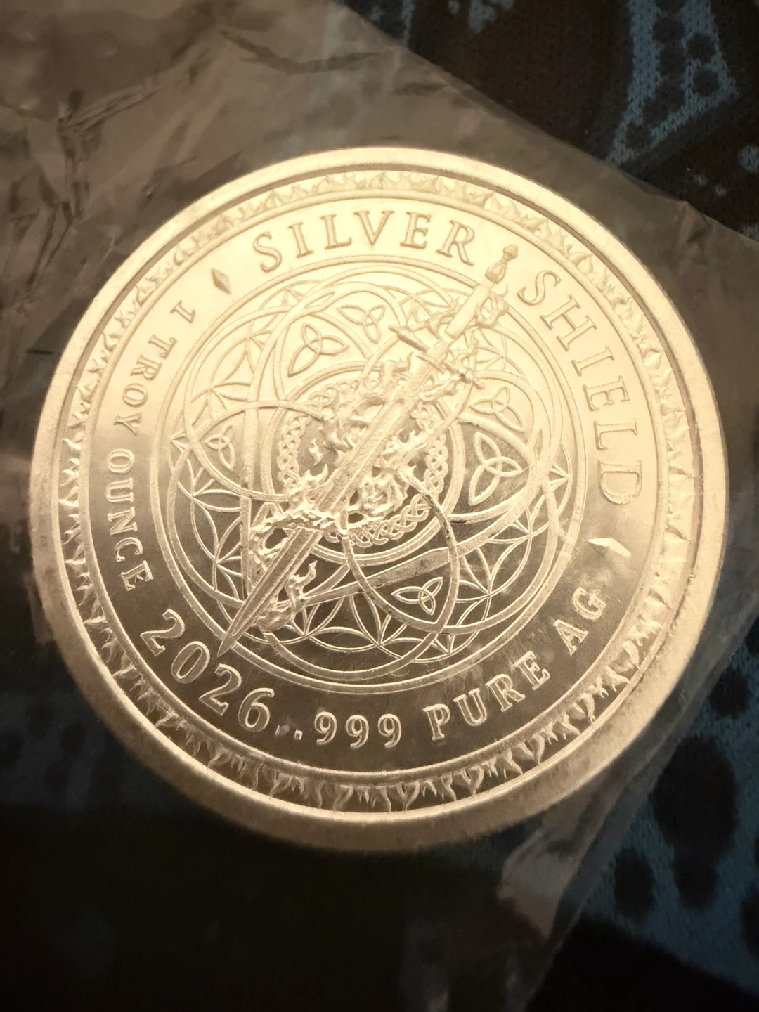 Silver Shield Cannabis 1 Troy Ounce Silver Round - photo 2