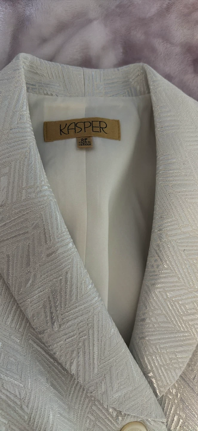 New Kasper 2-Piece Metallic Skirt Suit Set - size 2P - photo 3
