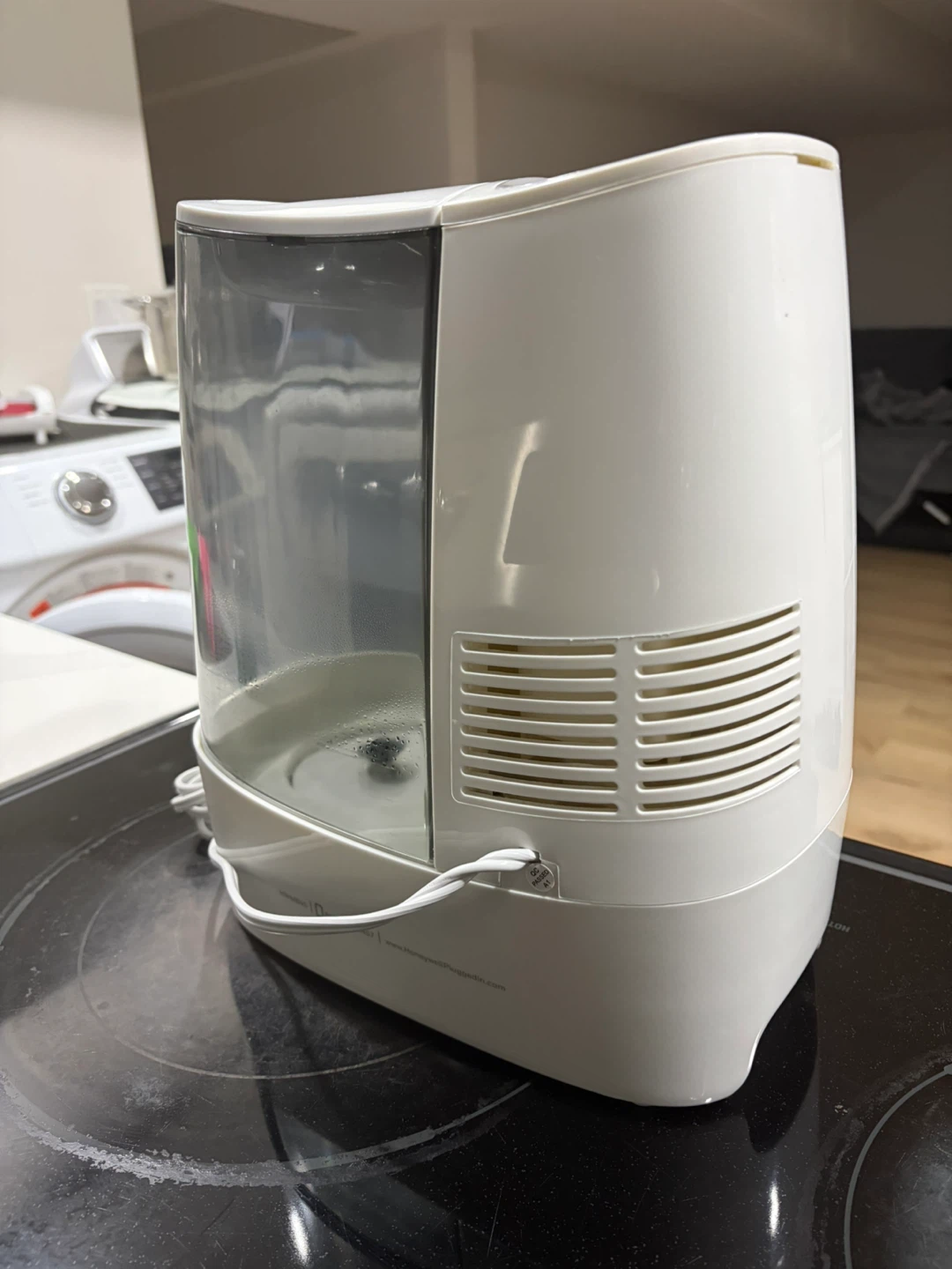 Honeywell Warm Mist Humidifier - photo 2