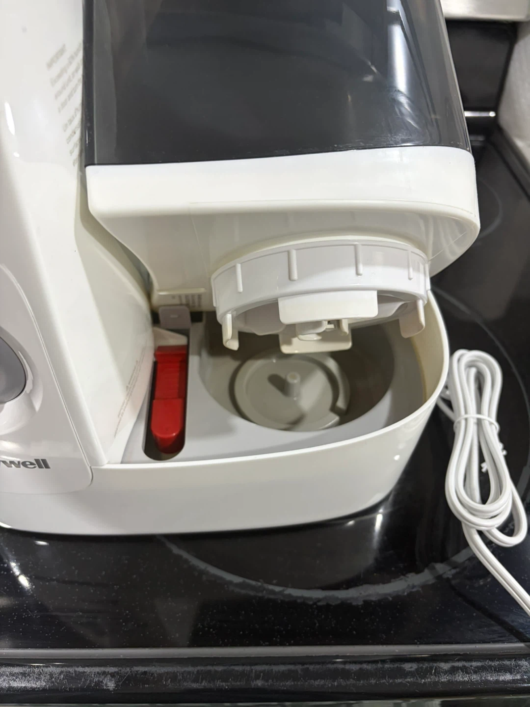Honeywell Warm Mist Humidifier - photo 4