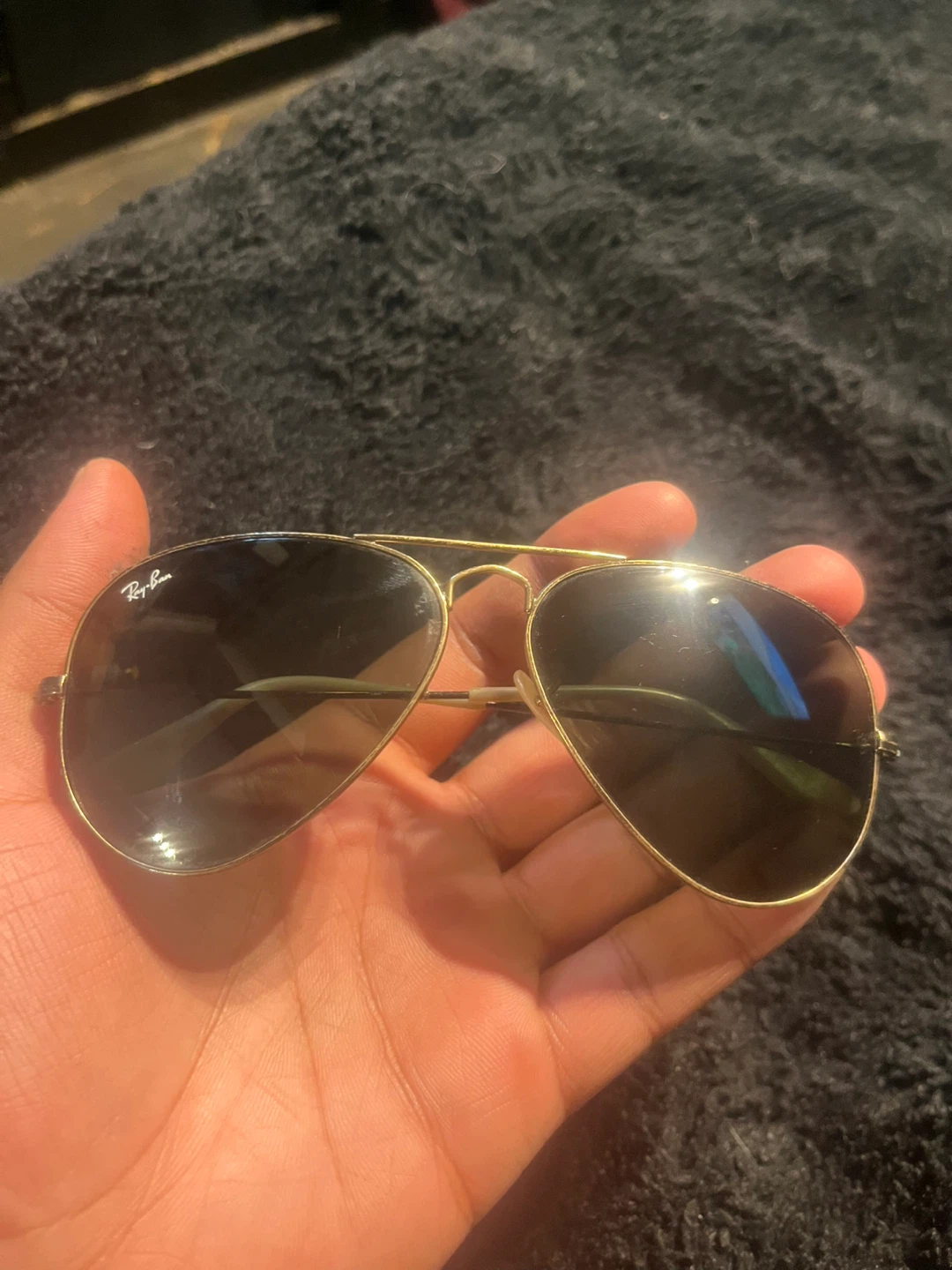 Ray-Ban Aviator Sunglasses missing nose piece